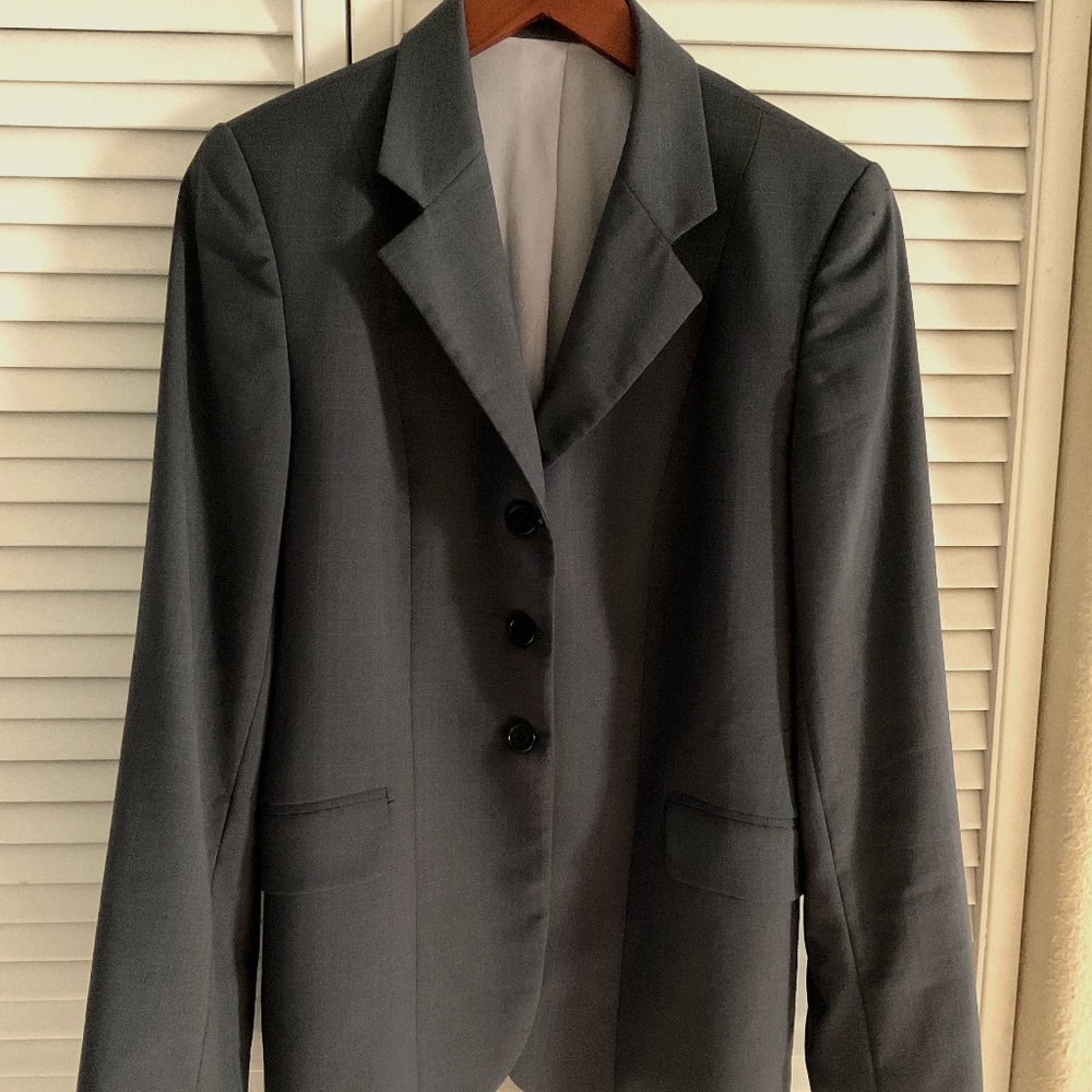 Tailored Sportsman Show Coat Sz 6